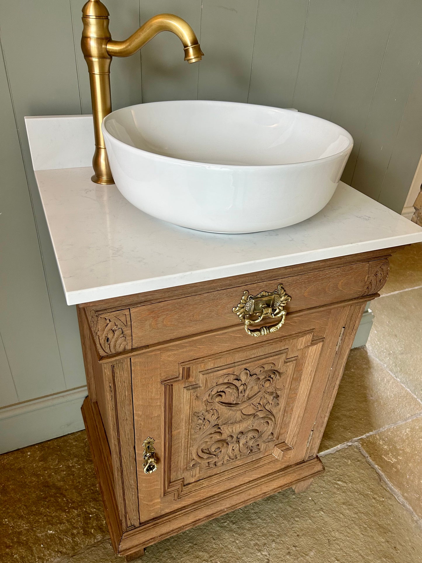 Small Vintage Oak Vanity Sink, Carrara Quartz top, Upstand and basin (61cm wide)