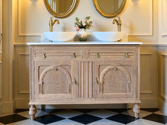 Oak Double Vanity Sink, Quartz top, two basins and Upstand. (124cm wide)