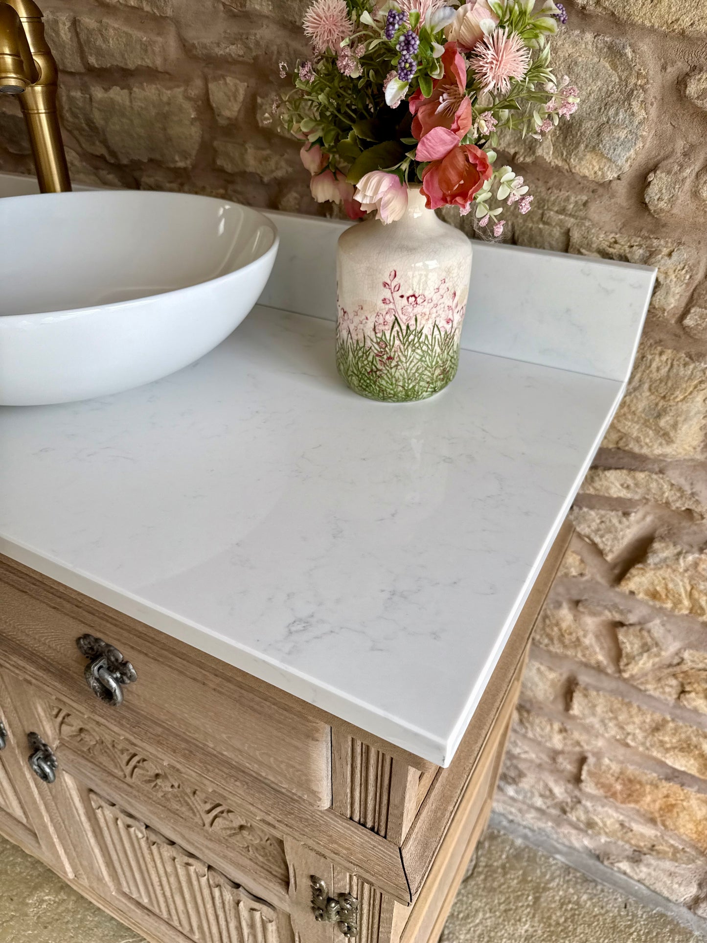 Vintage Oak Vanity Sink, Carrara Quartz top, Upstand and basin. (95cm wide)