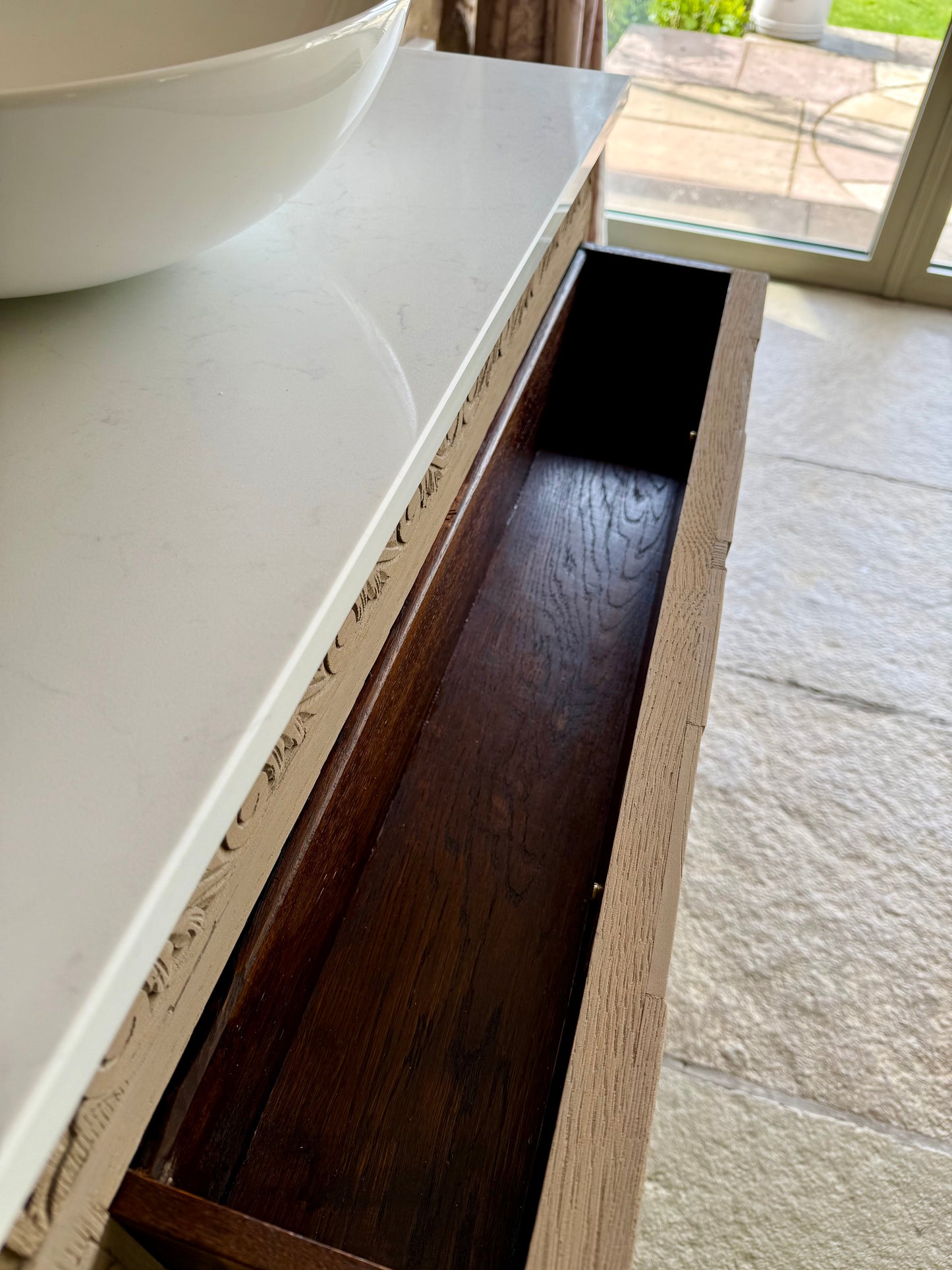 Beautiful Antique Solid Oak Vanity Sink Unit, Quartz Top, Upstand and Basin (90cm wide)