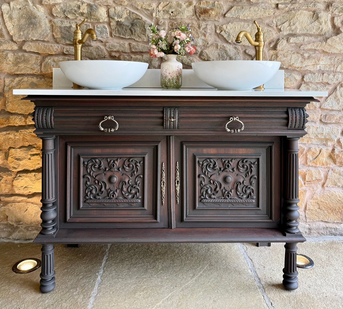 Antique Classic Dark Double Vanity Sink Unit, Quartz Top, Upstand and Two Basins (124cm wide)