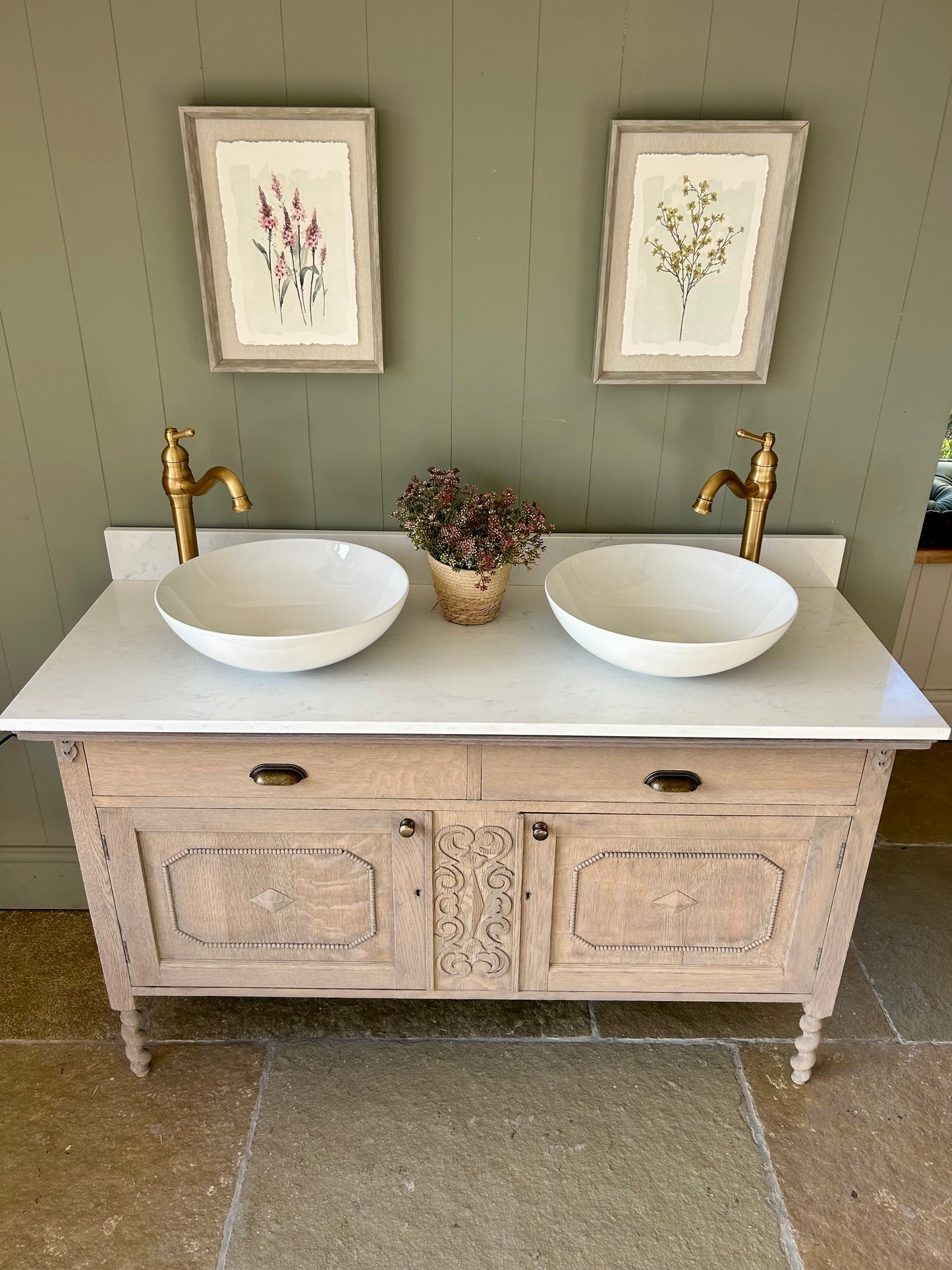 140cm Double Vanity Sink in Solid Weathered Oak, quartz top, basins and Upstand
