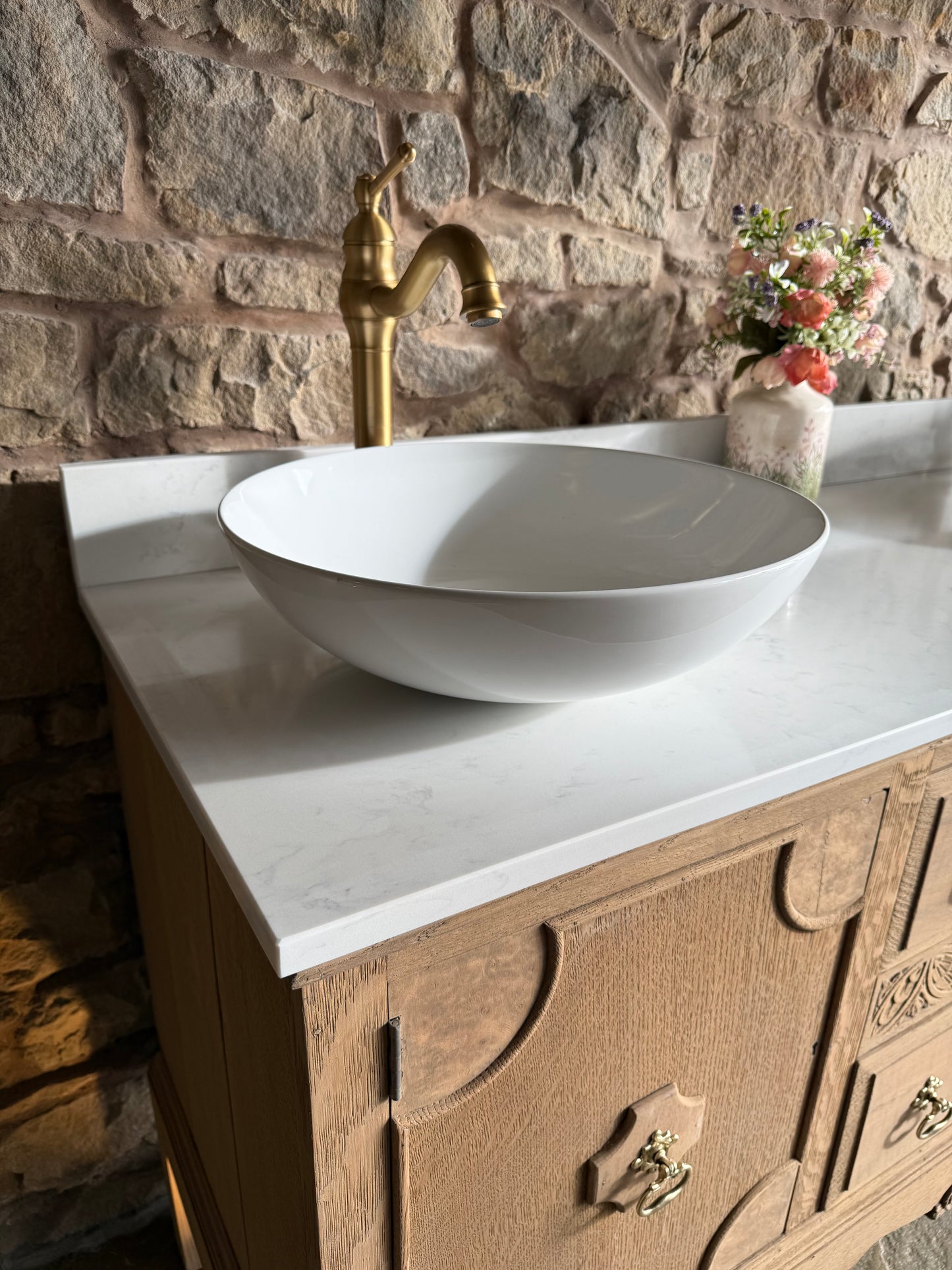 Vintage Oak (walnut inlay) Double Vanity Sink Unit, Carrara Quartz Top, Upstand and two basins. (152cm wide)
