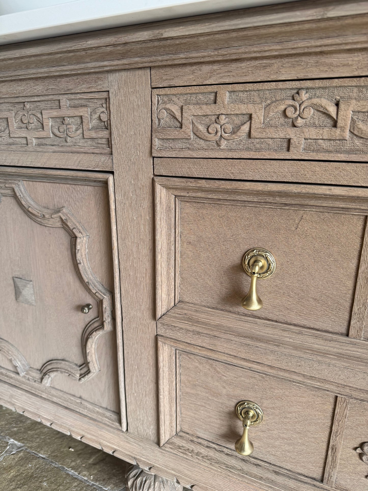 Rustic Large Double Vanity Sink Unit, Quartz top, Upstand and two basins (185cm wide)