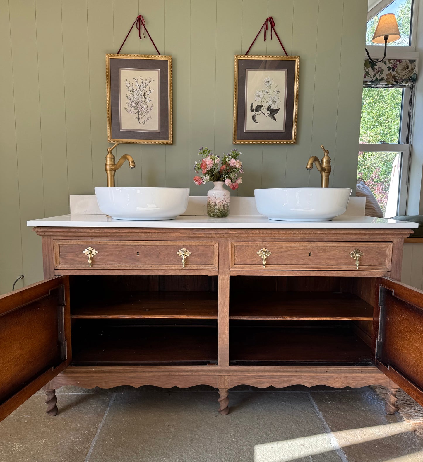 Vintage Oak Double Vanity Sink, Quartz top, Upstand and two basins. (153cm wide)