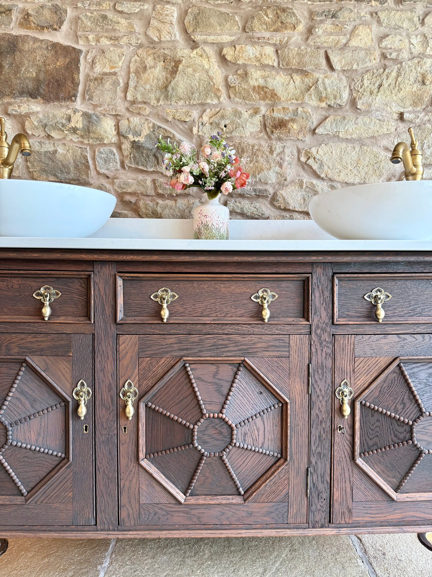 Large Vintage Vanity Sink in a Classic Dark Oak, Quartz Top, Upstand and Two Basins (154cm)