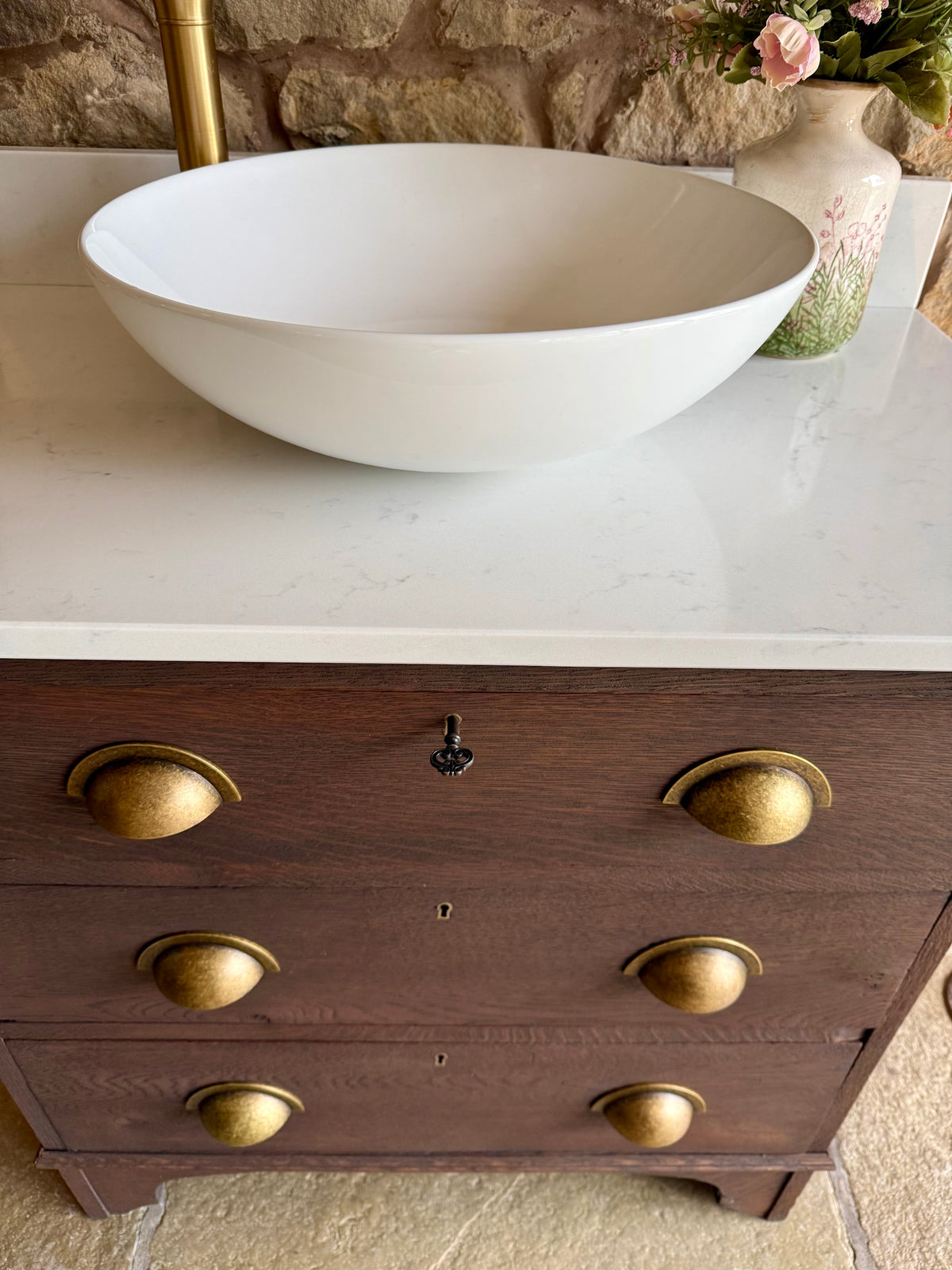 Vintage Solid Oak Vanity Sink Unit, in a Classic Dark Oak, Quartz Top, Upstand and Basin (79cm)