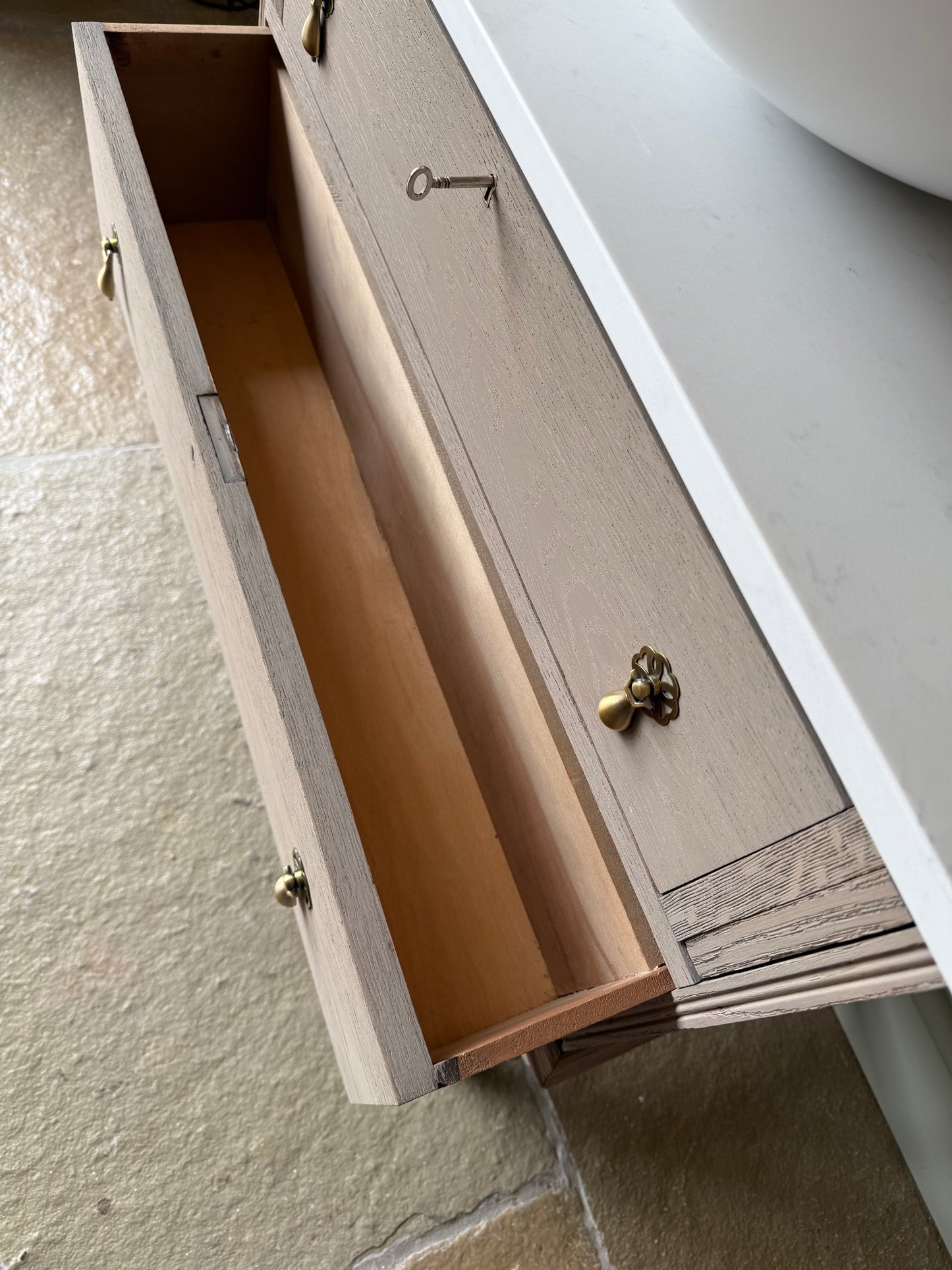 Vintage Single Vanity Sink in a Light weathered Oak, Carrara Quartz top, Upstand and basin. 78.5cm (wide)