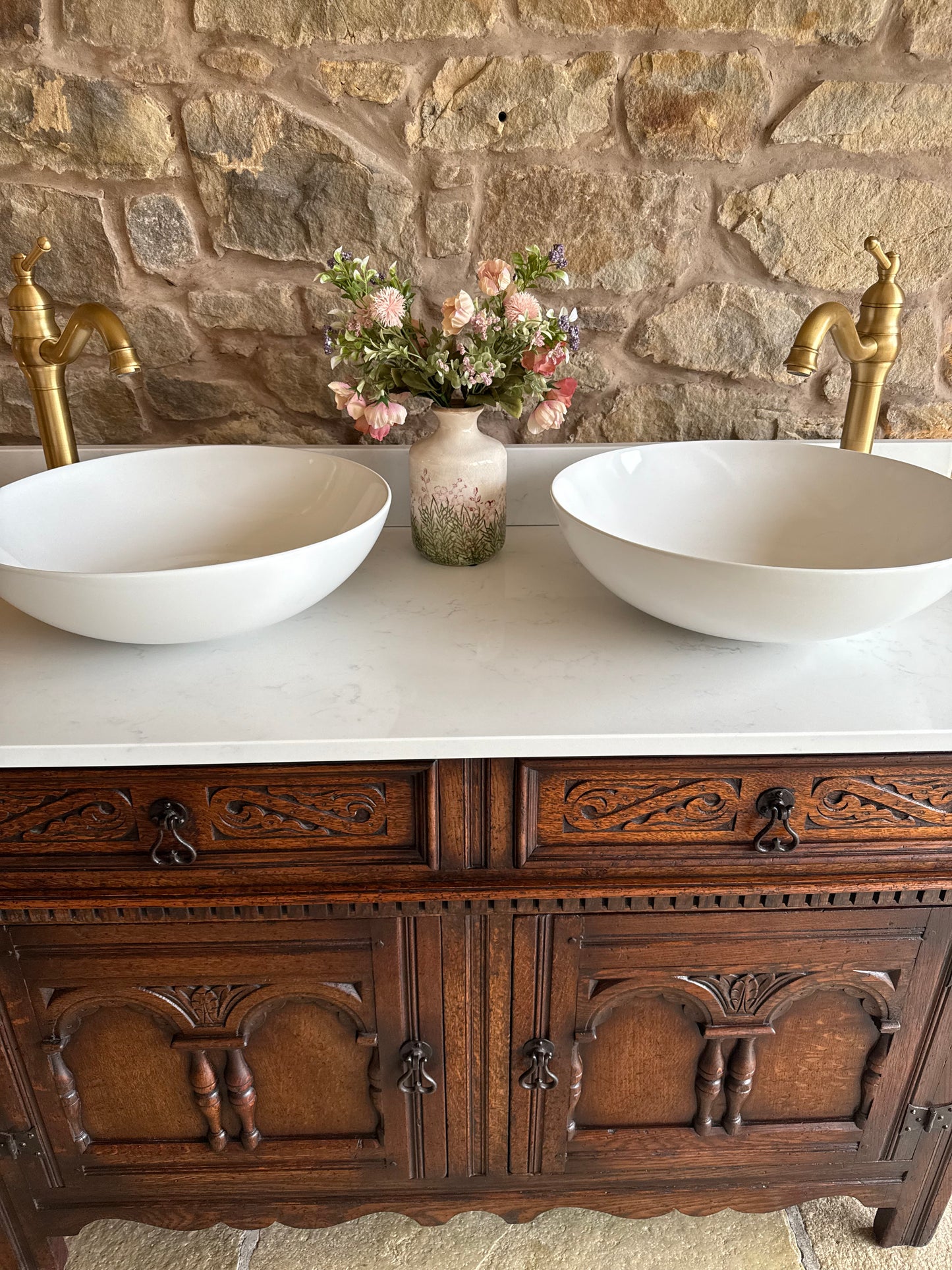 Antique Classic Double or Single Dark Oak Vanity Sink Unit, Quartz top, Upstand and basin/s (123cm wide)