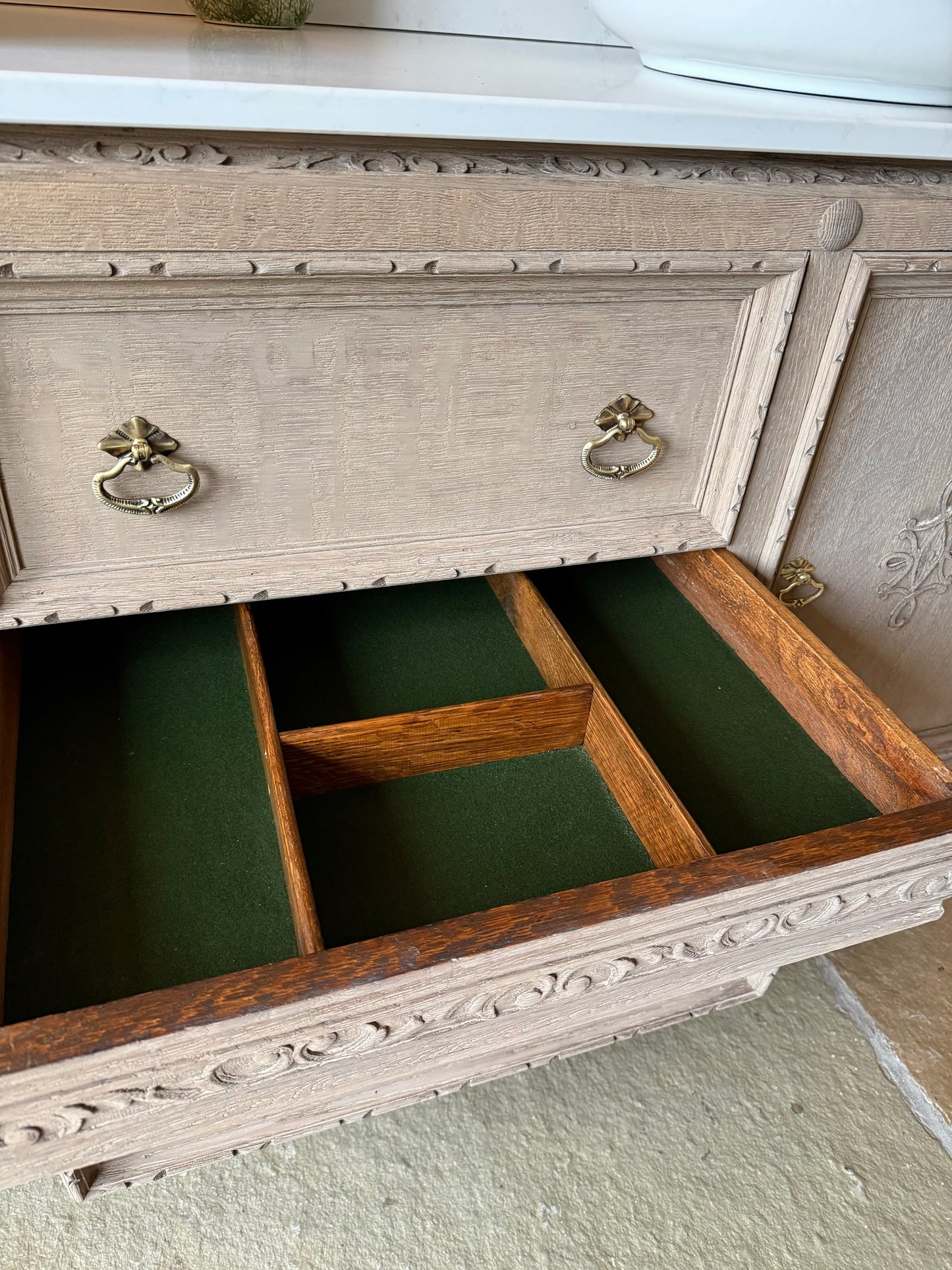 Pretty Solid Oak Double Vanity Sink Unit finished in a light weathered oak, Carrara Quartz top, Upstand and two basins. ( 148cm wide)