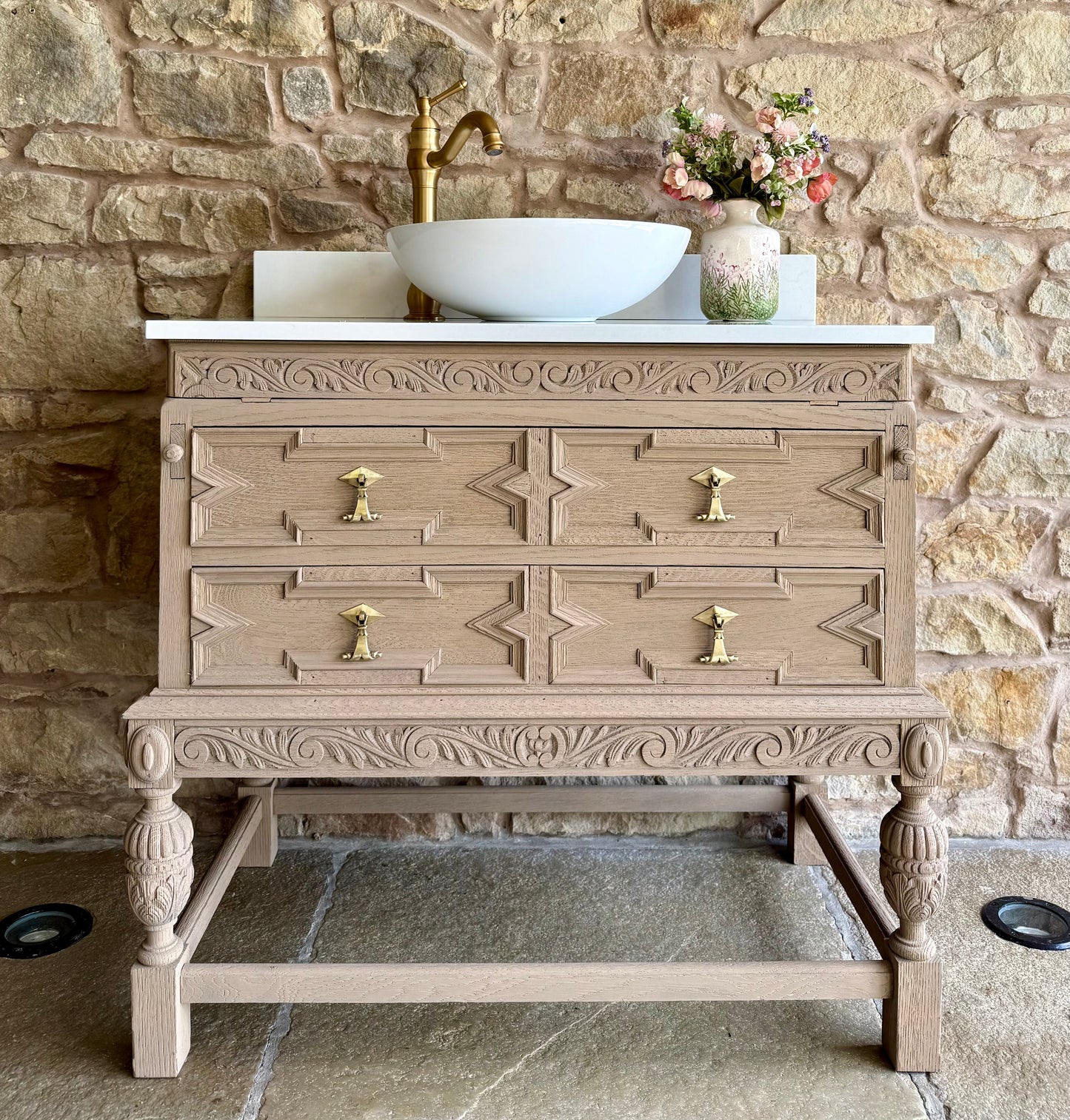 Beautiful Antique Solid Oak Vanity Sink Unit, Quartz Top, Upstand and Basin (90cm wide)