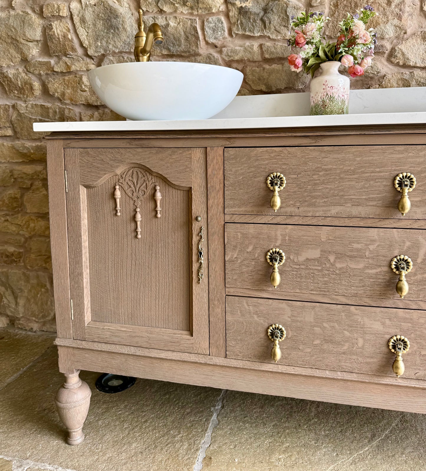 Warm Oak Heritage Double Vanity Sink Unit, Quartz Top, Upstand and Two Basins (139cm wide)