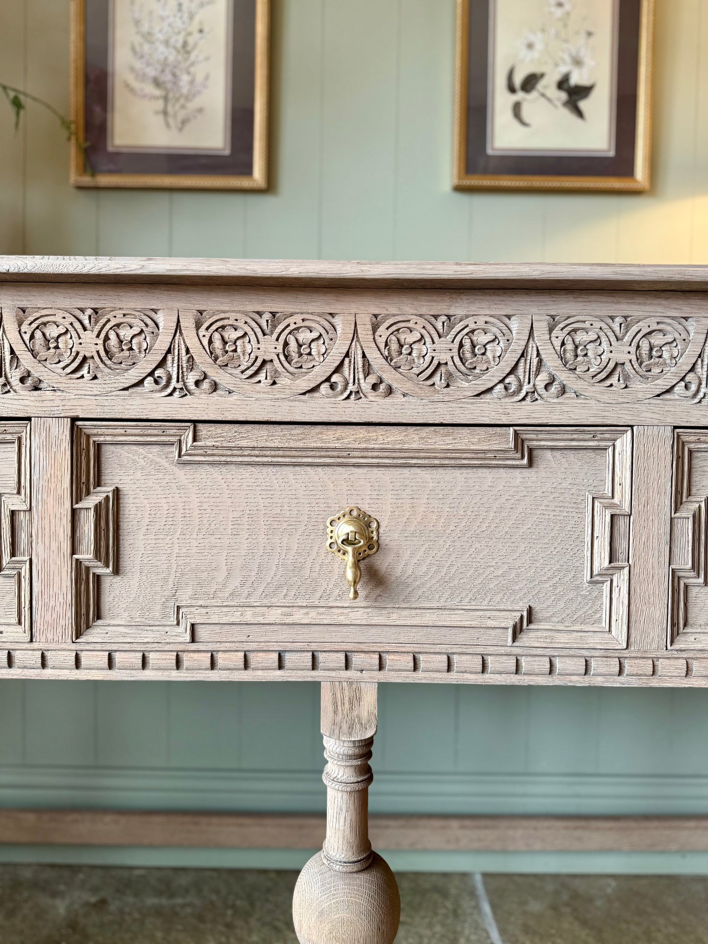 Large Antique Console Table. Solid Oak finished in a Light Oak. (183cm wide)
