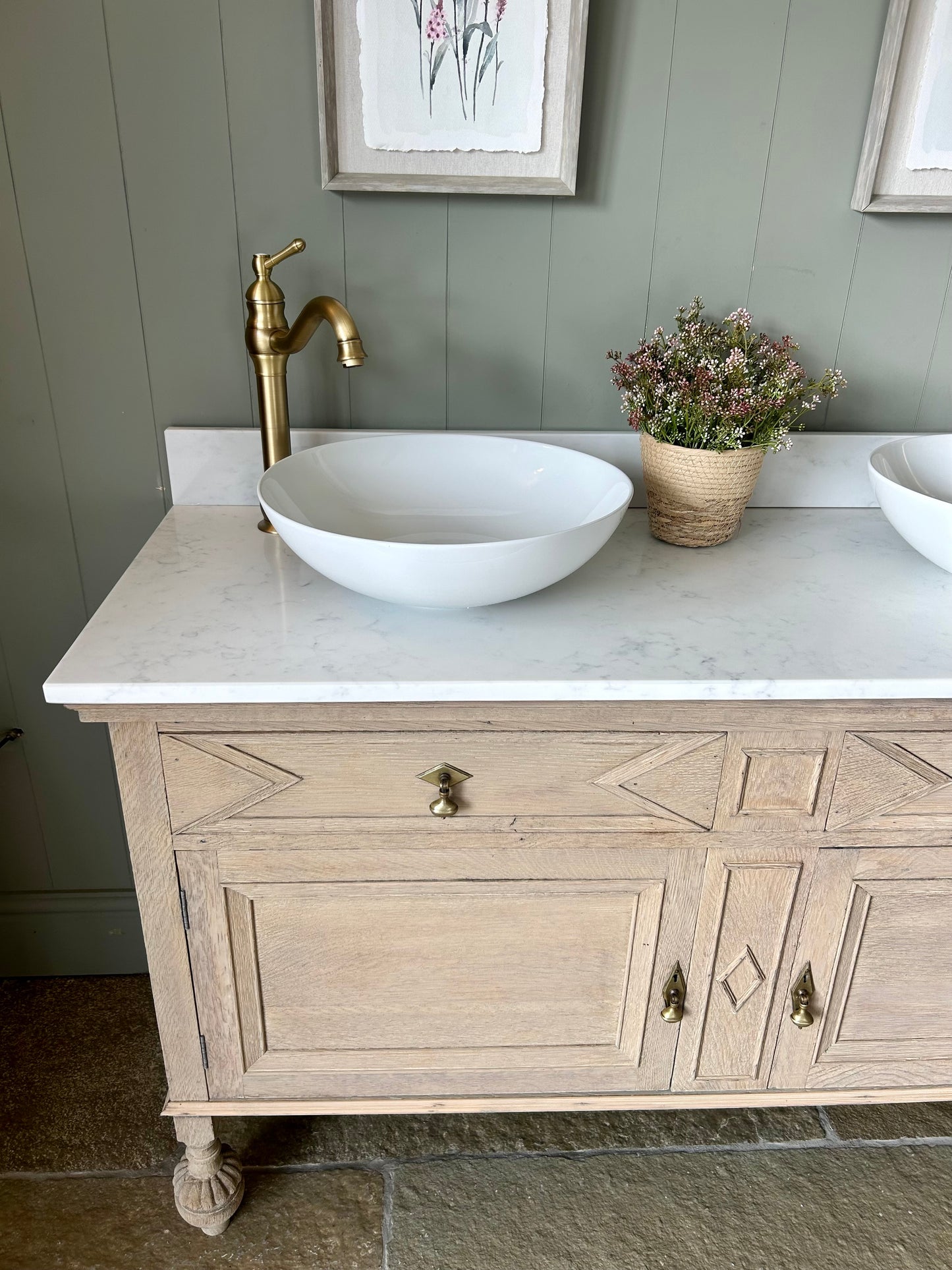 Large Quartz/Marble Rustic Solid Oak Vanity Sink finished in a light Weathered Oak (140cm wide)