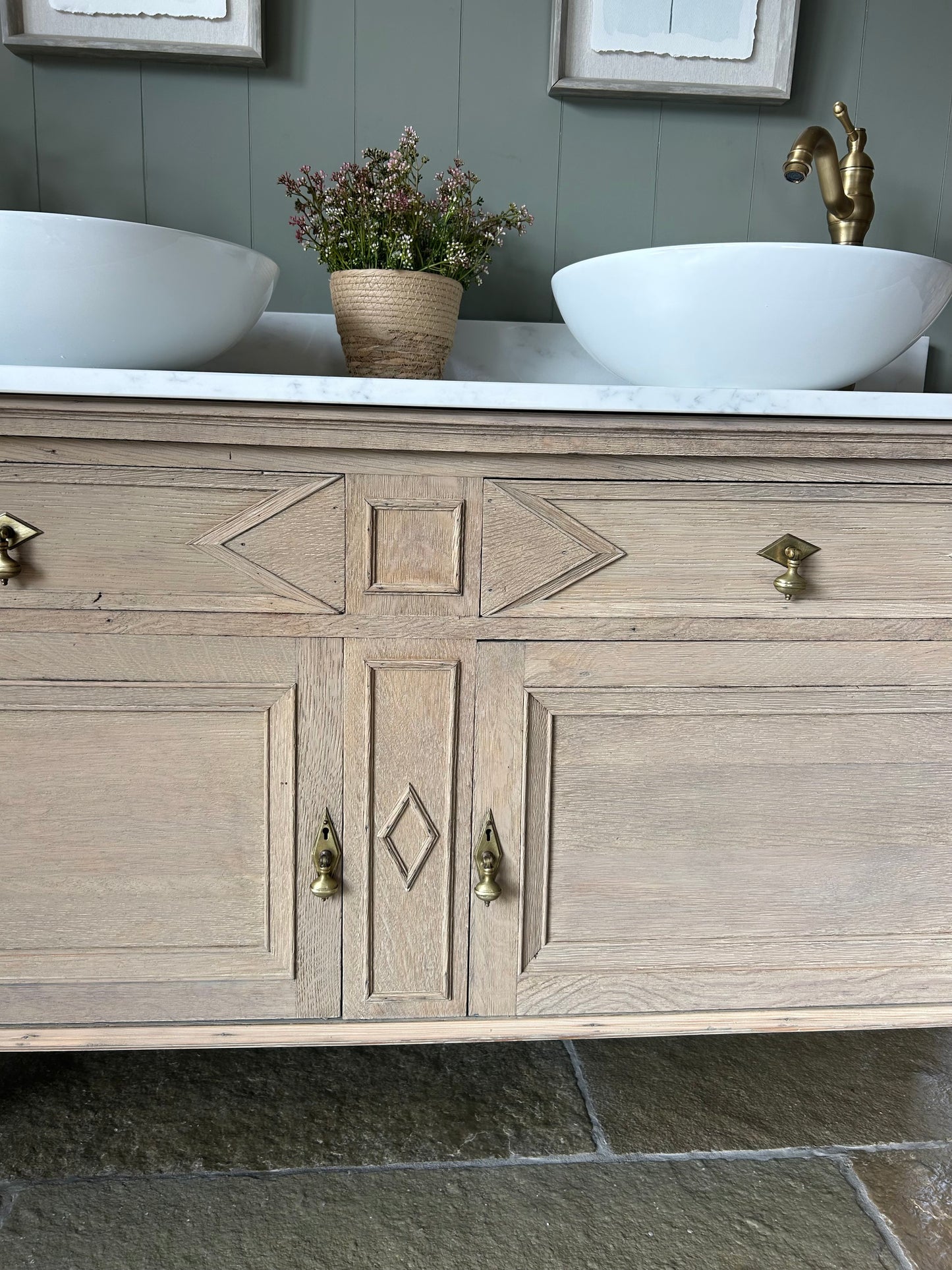 Large Quartz/Marble Rustic Solid Oak Vanity Sink finished in a light Weathered Oak (140cm wide)