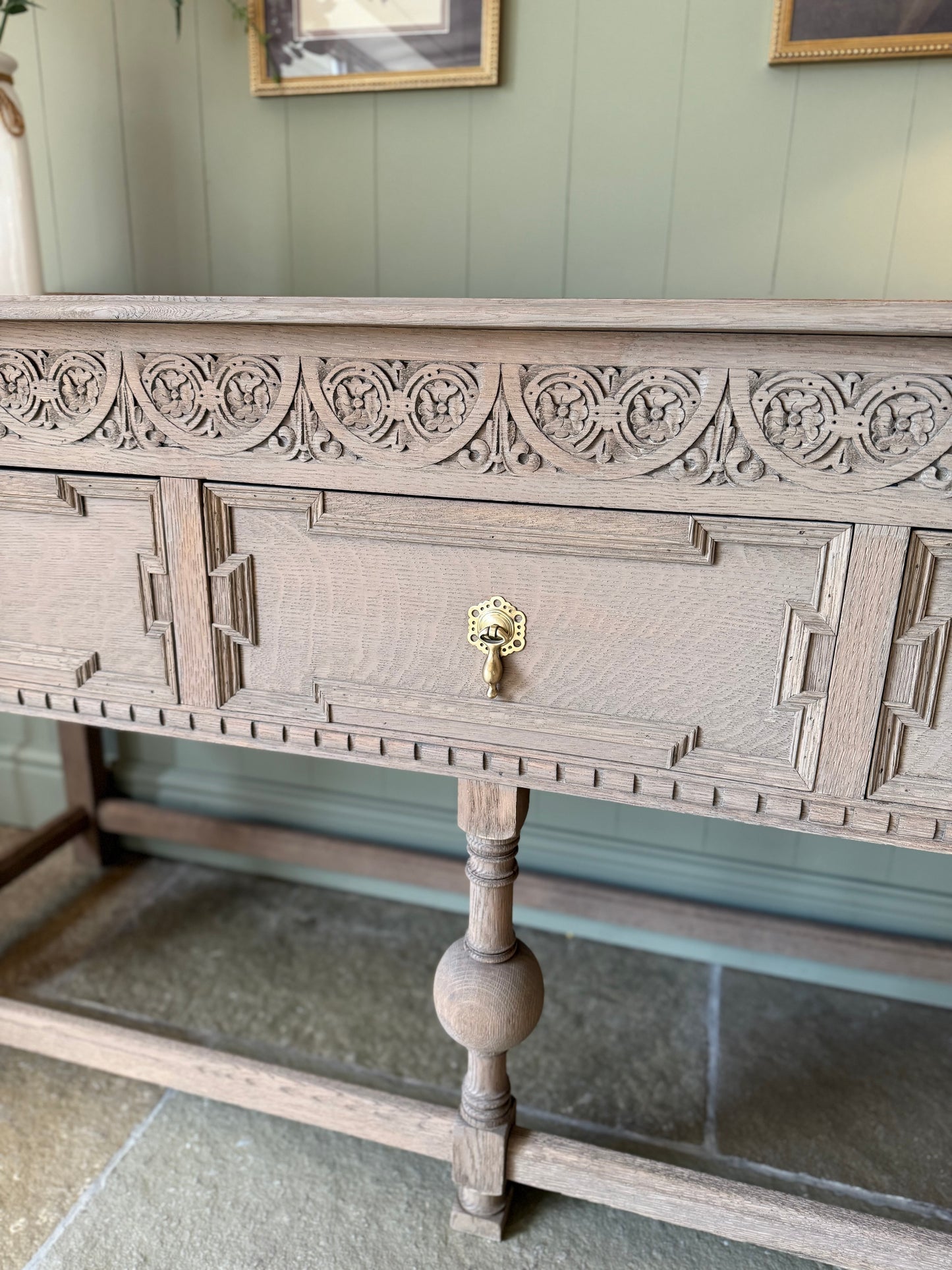 Large Antique Console Table. Solid Oak finished in a Light Oak. (183cm wide)