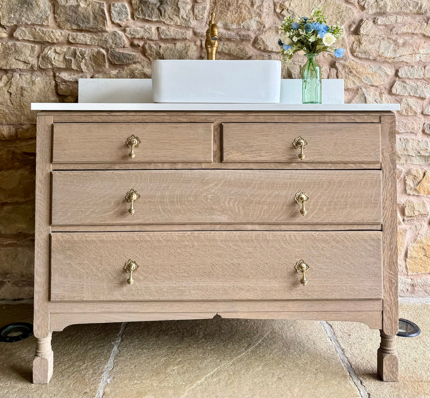 Rustic Oak Vanity Sink Unit, Quartz Top, Upstand and Basin. (105cm)
