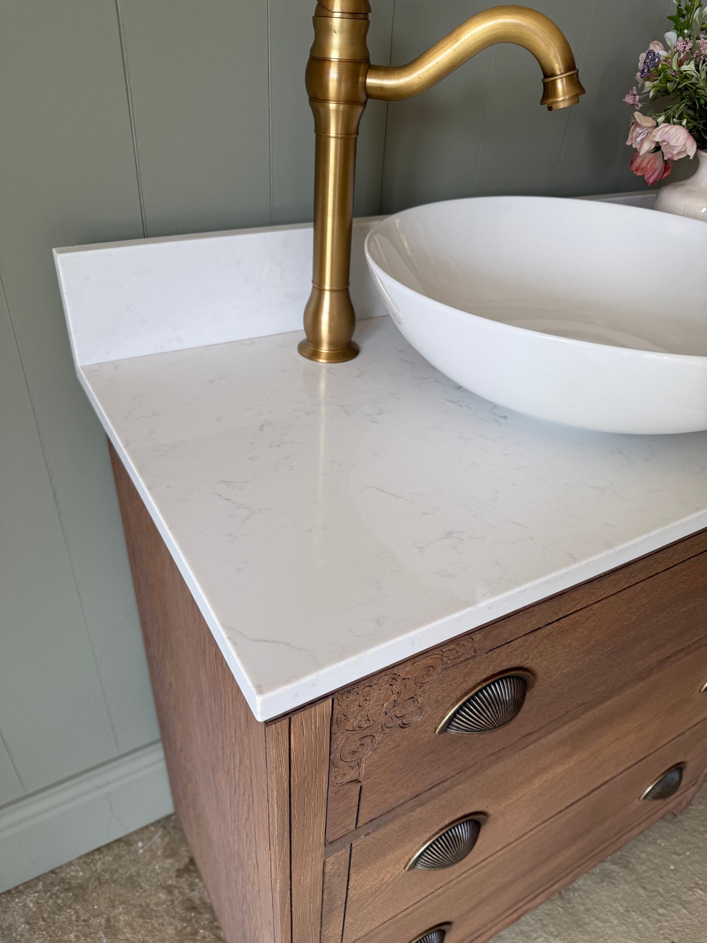 Small Vintage Solid Oak Vanity Sink, Quartz Top, Upstand and basin (79cm wide)