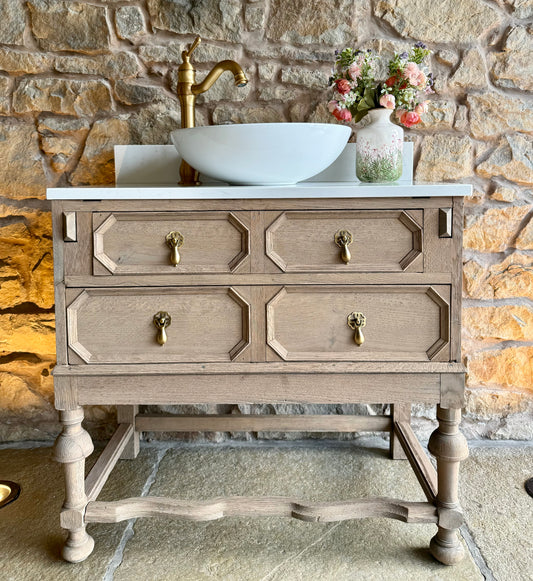 Small Vintage Vanity Unit, Quartz top, Upstand and Basin. (78cm wide)
