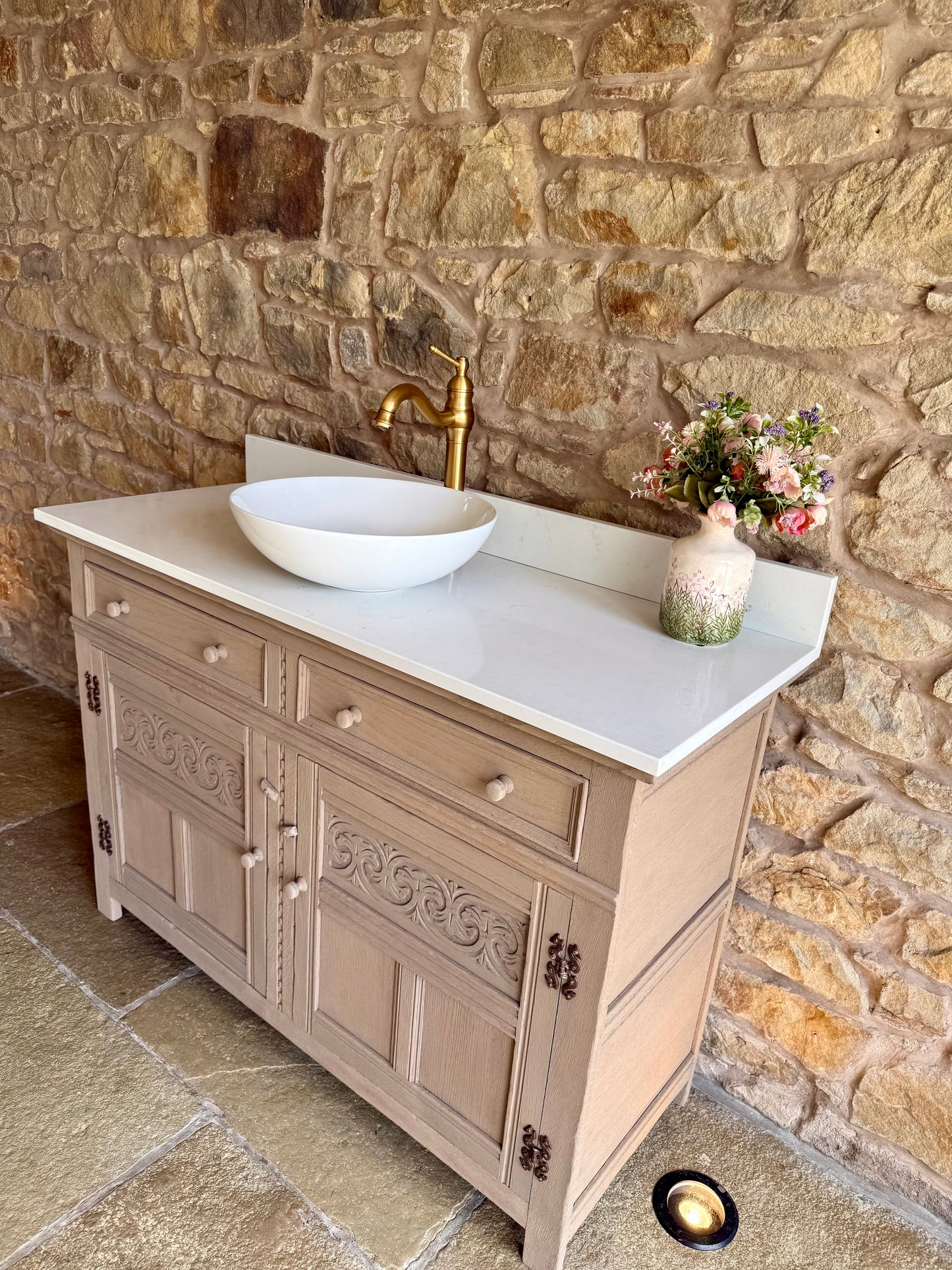 Vintage Light Oak Double/or Single Vanity Sink Unit, Quartz Top, Upstand and two basins (124cm wide)