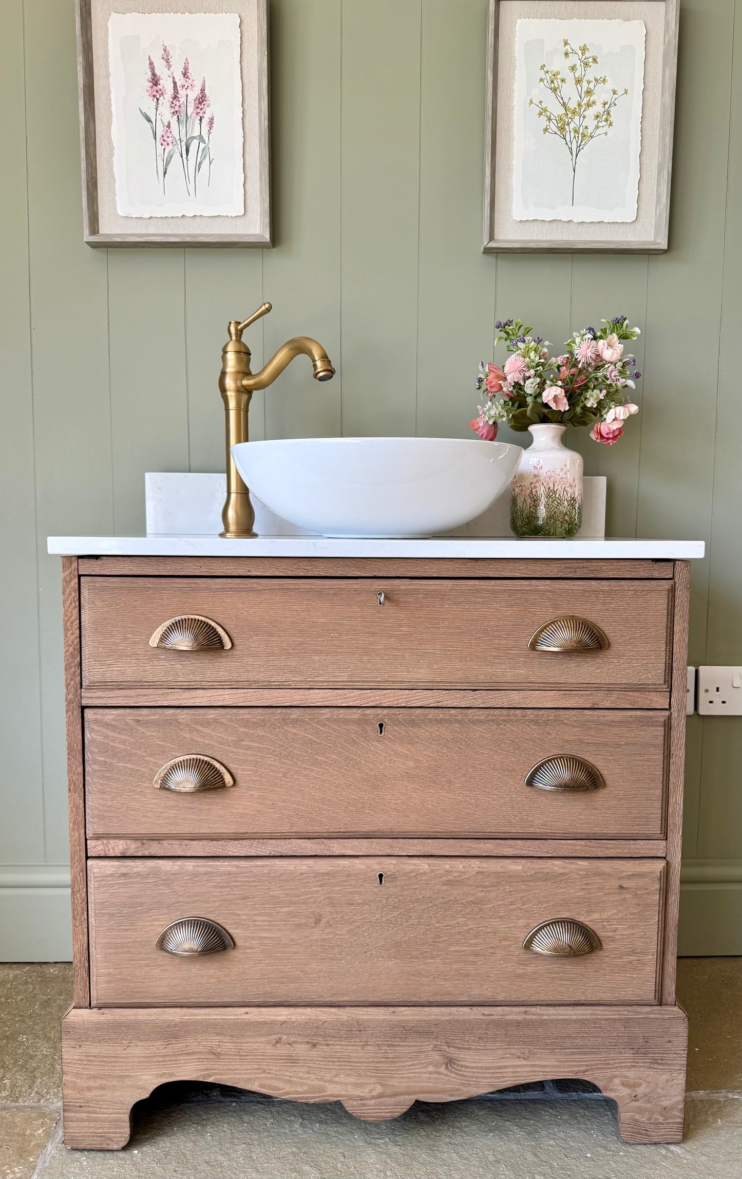 Antique Oak Single Vanity Sink, Carrara Quartz top, Upstand and Basin (76cm wide)