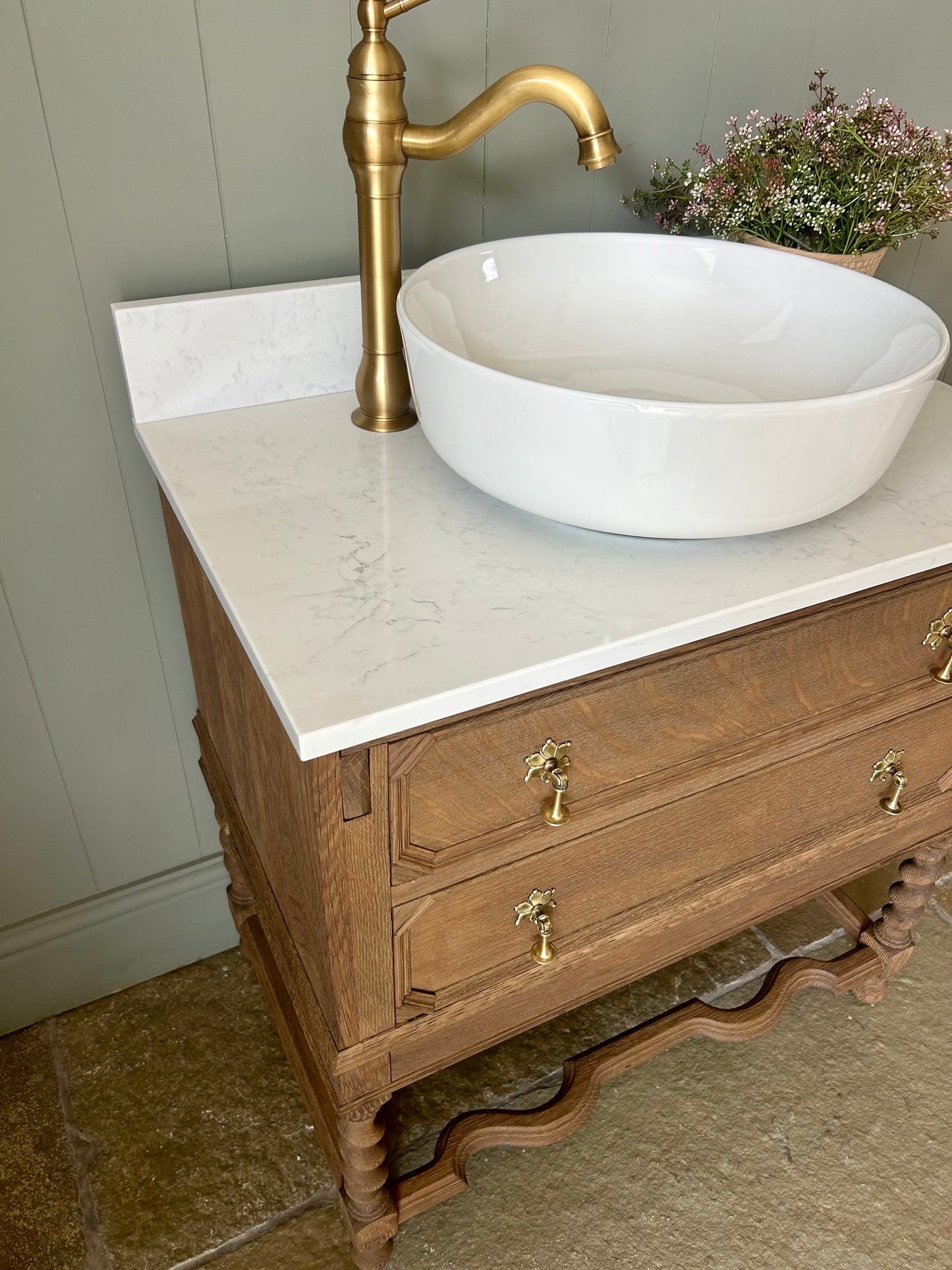 Single Solid Oak Vanity Sink, Carrara Quartz top, countertop basin and Upstand. (77cm wide)