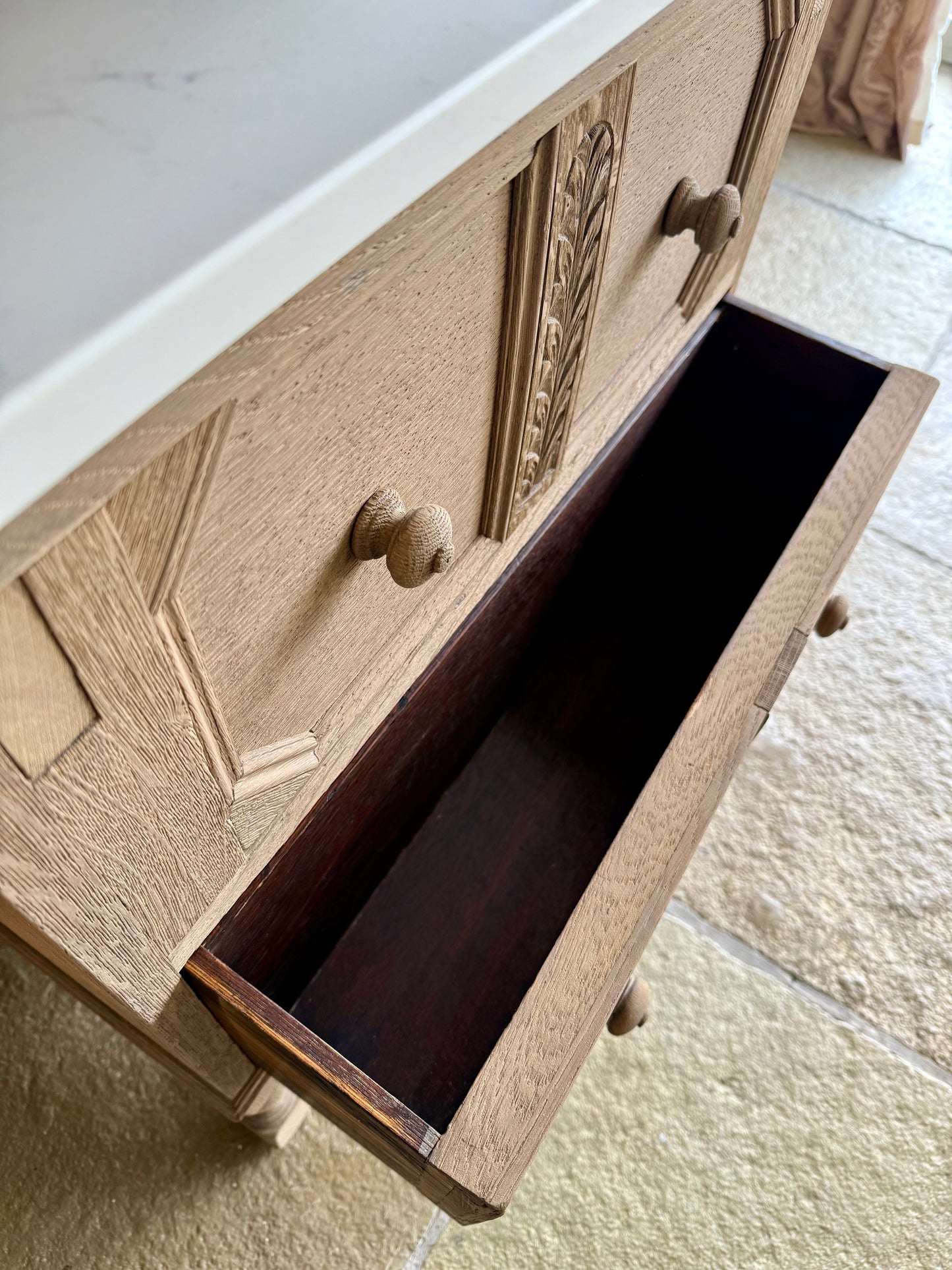 Small Vintage Oak Vanity Sink, Quartz Top, Upstand and Basin (63cm wide)