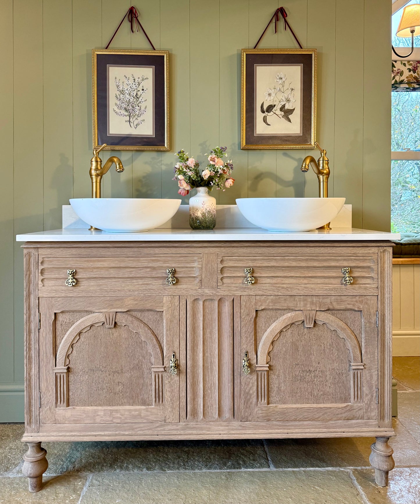 Oak Double Vanity Sink, Quartz top, two basins and Upstand. (124cm wide)