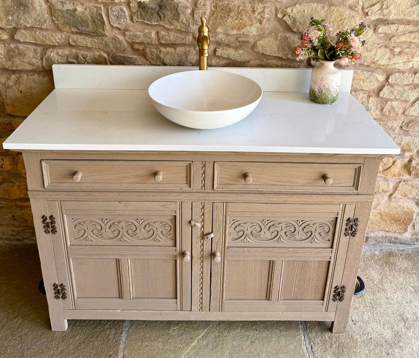 Vintage Light Oak Double/or Single Vanity Sink Unit, Quartz Top, Upstand and two basins (124cm wide)