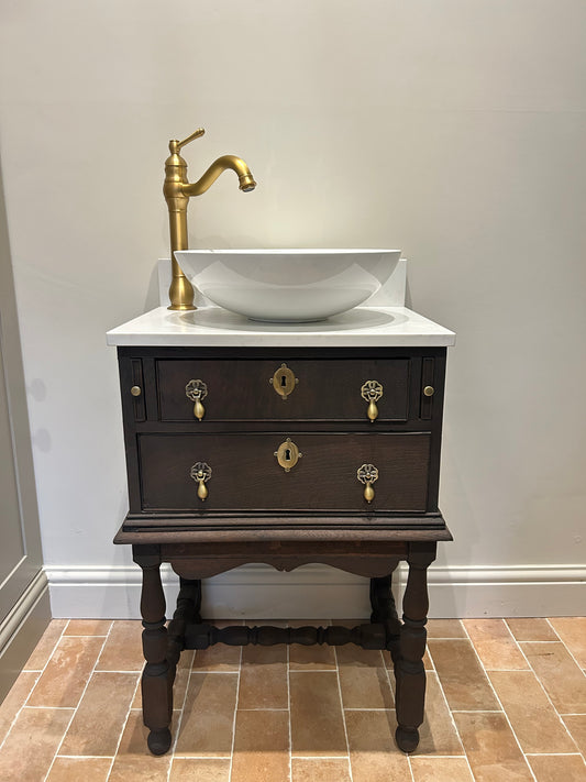 Small Antique/vintage oak Cloakroom Vanity Sink with quartz/marble top, basin and Upstand. 54.5cm wide