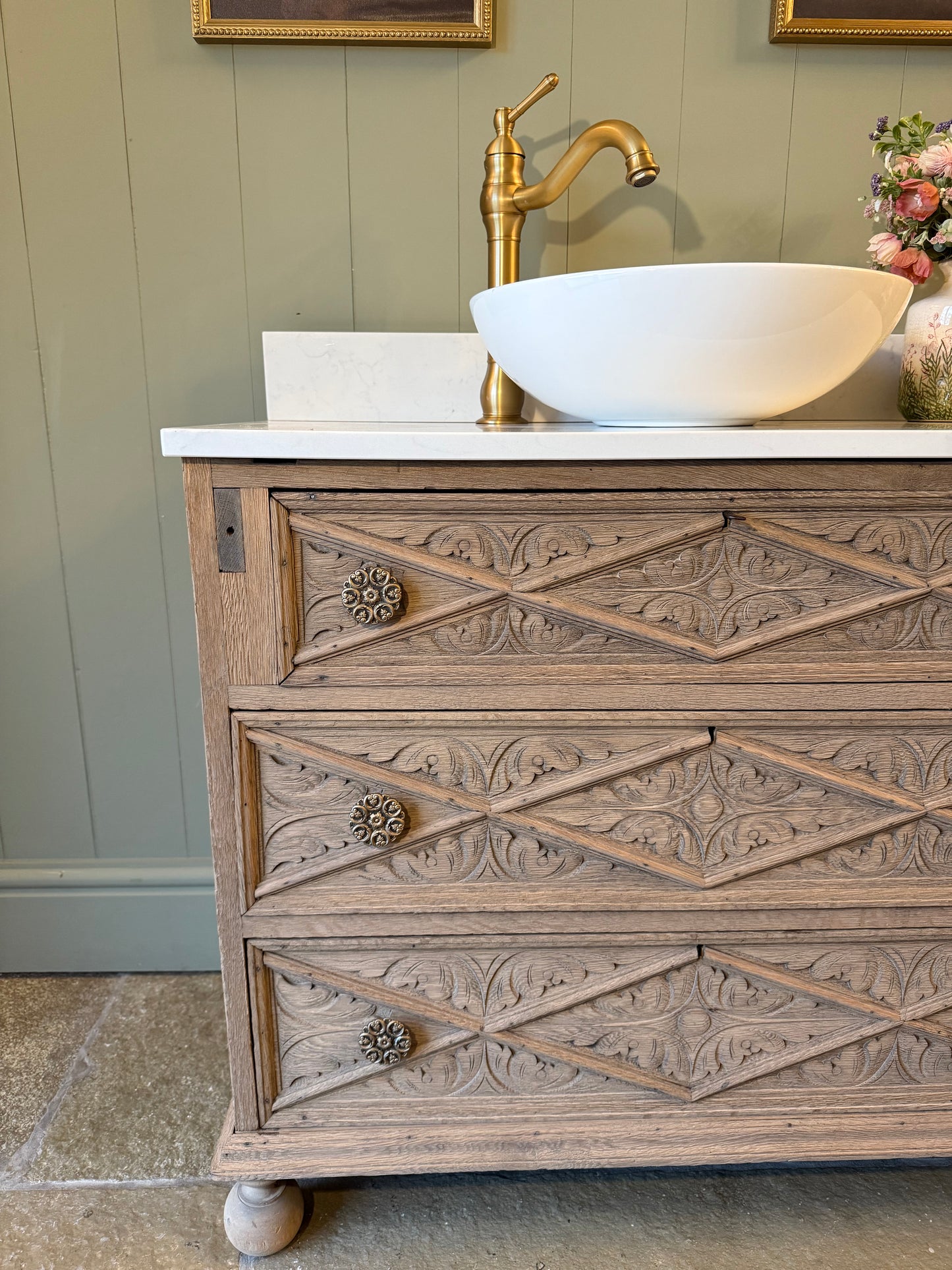 Antique Carved Oak Vanity Sink, Quartz top, Upstand and Basin. (88cm wide)