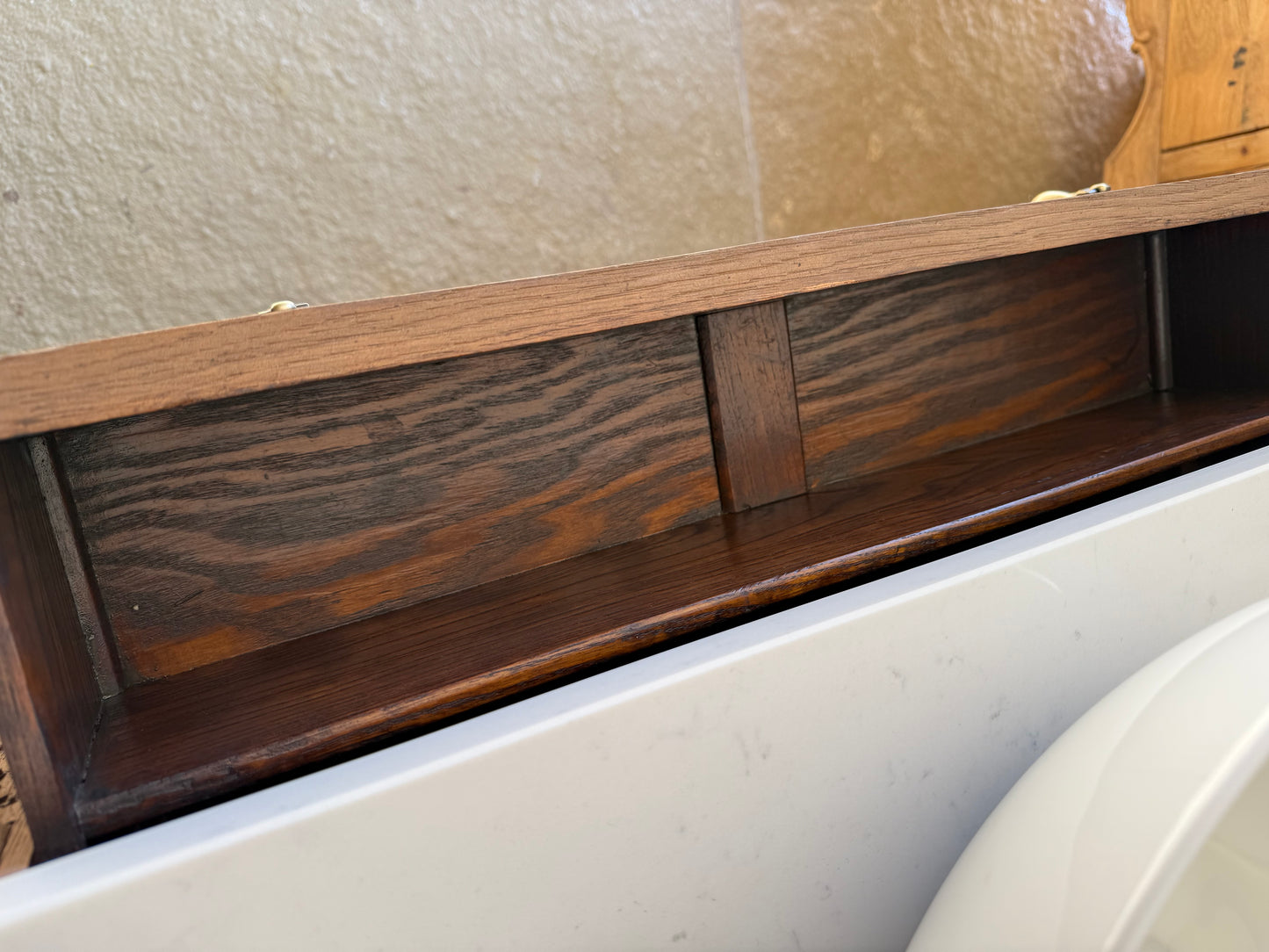Antique Oak Small Vanity Sink Quartz top, Upstand and basin (75cm wide)