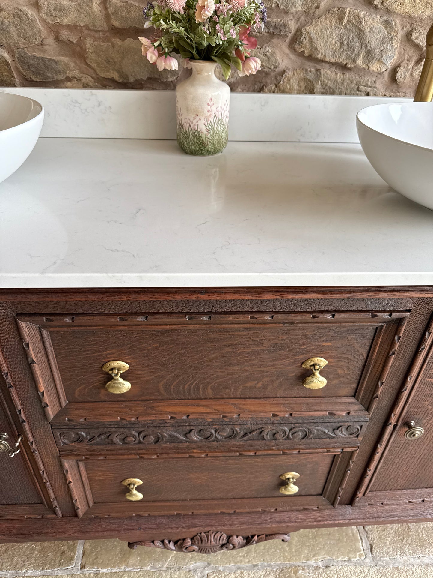 Beautiful Carved Oak Double Vanity Sink, Quartz Top, Upstand and two basins. (150.5cm)
