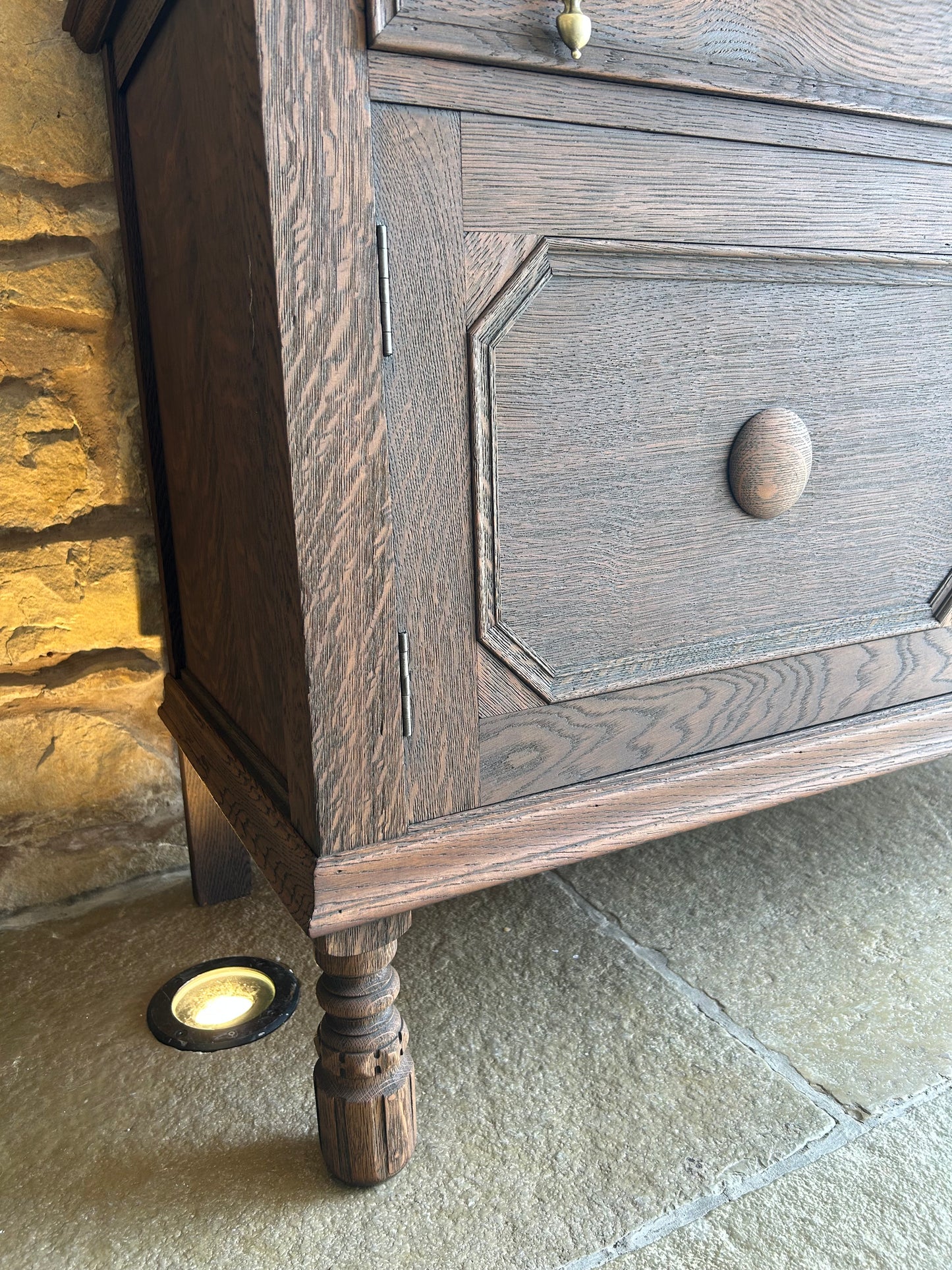 Vintage Double Vanity Sink in Classic Dark Oak, quartz top, Upstand and two basins. (139cm wide)
