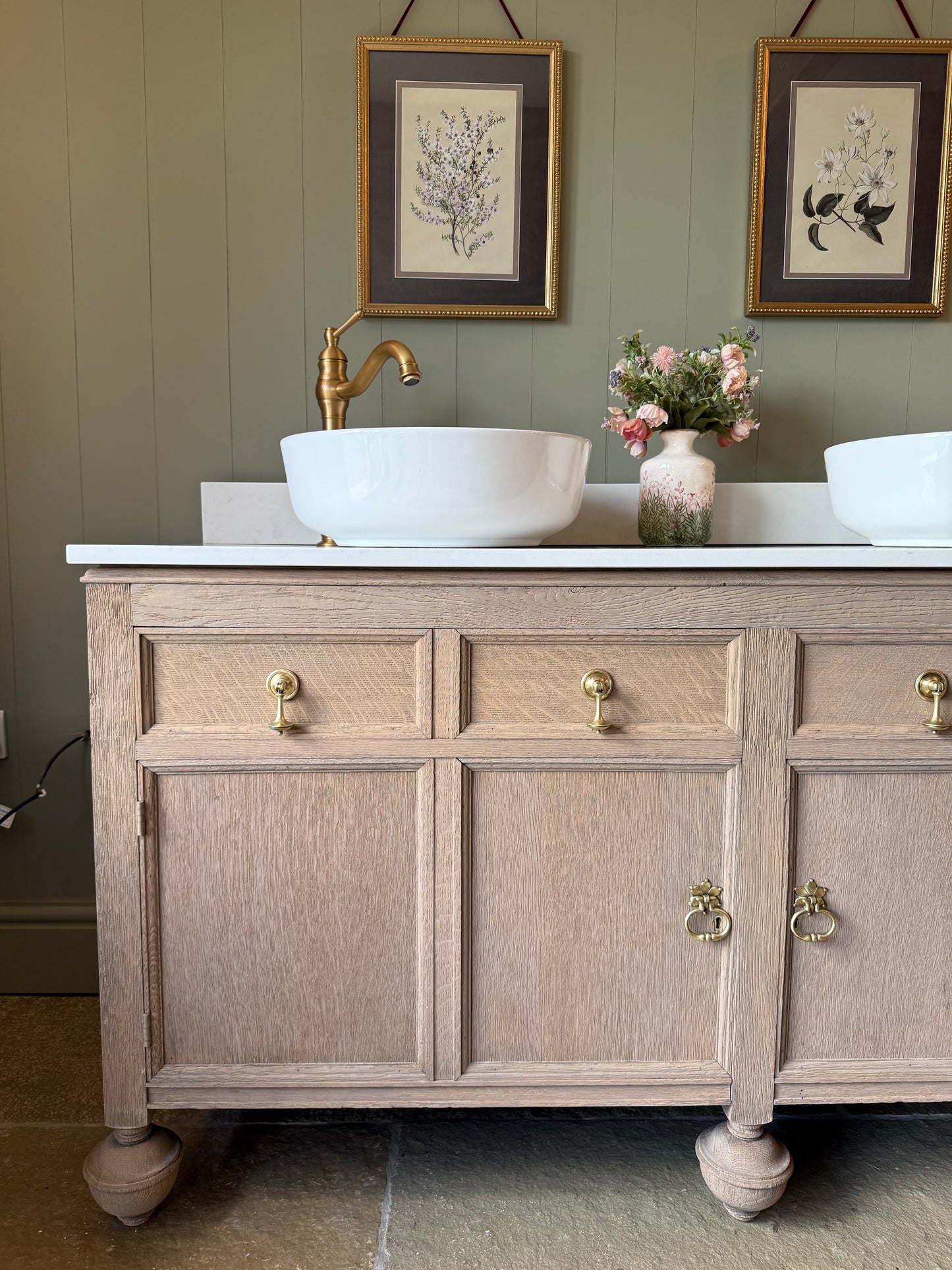 Large Vintage Oak Double Vanity unit, Carrara Quartz top, Upstand and two basins (154.5cm)