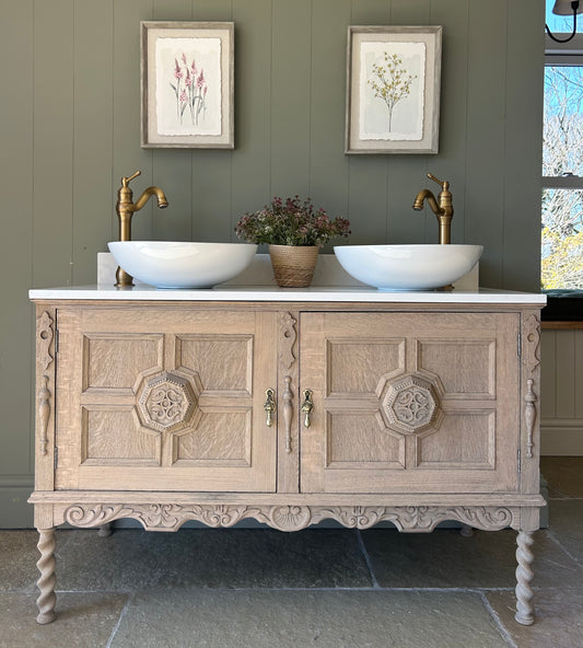 Ornate Vintage Double Vanity Sink, quartz top, Upstand and basins. 121cm wide