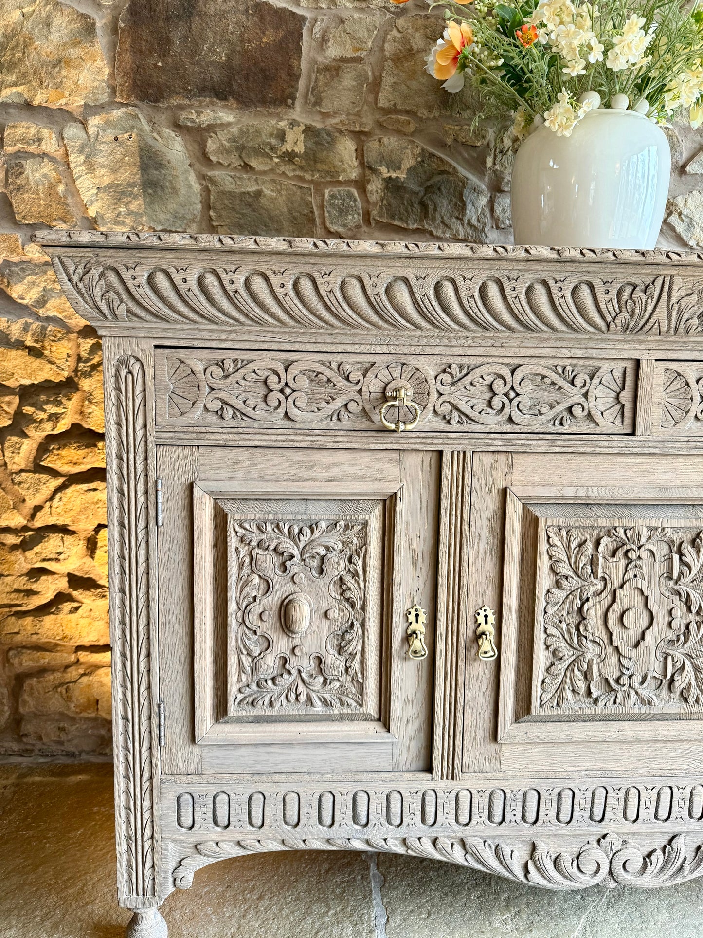 Beautiful Antique Carved Solid Oak Sideboard