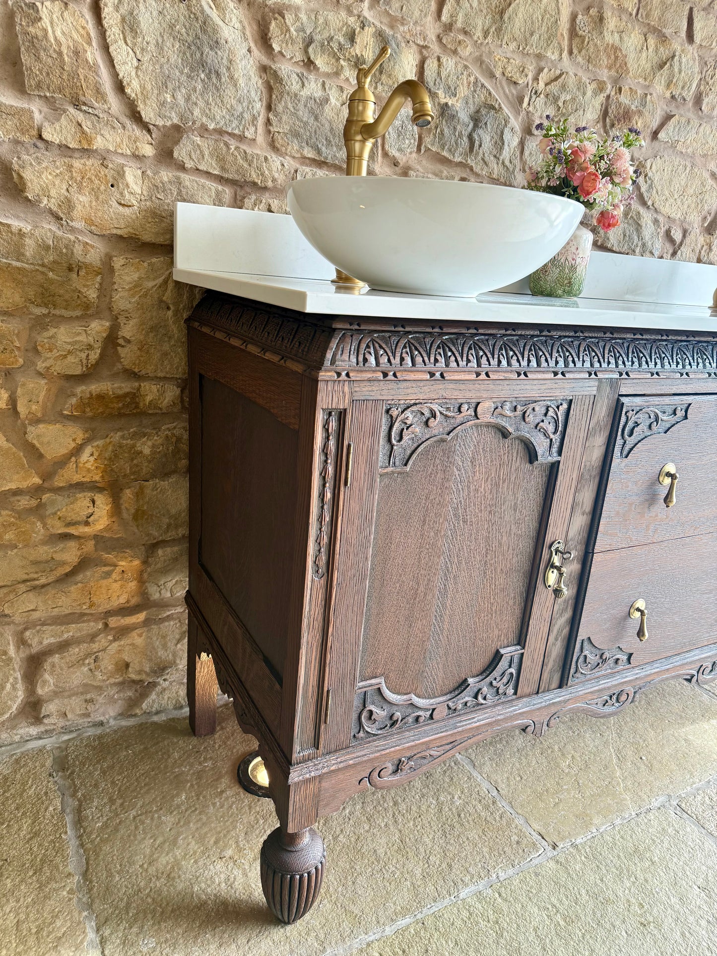 Heritage Dark Oak Vanity Unit, Quartz Top, Upstand and two basins (153cm)