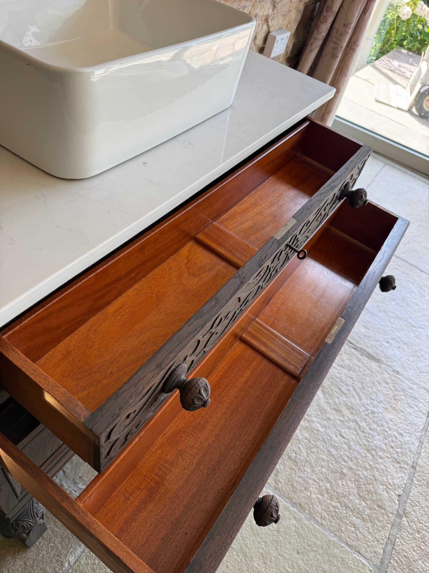 Vintage Classic Dark Oak Vanity Sink Unit, Quartz Top, Upstand and basin.