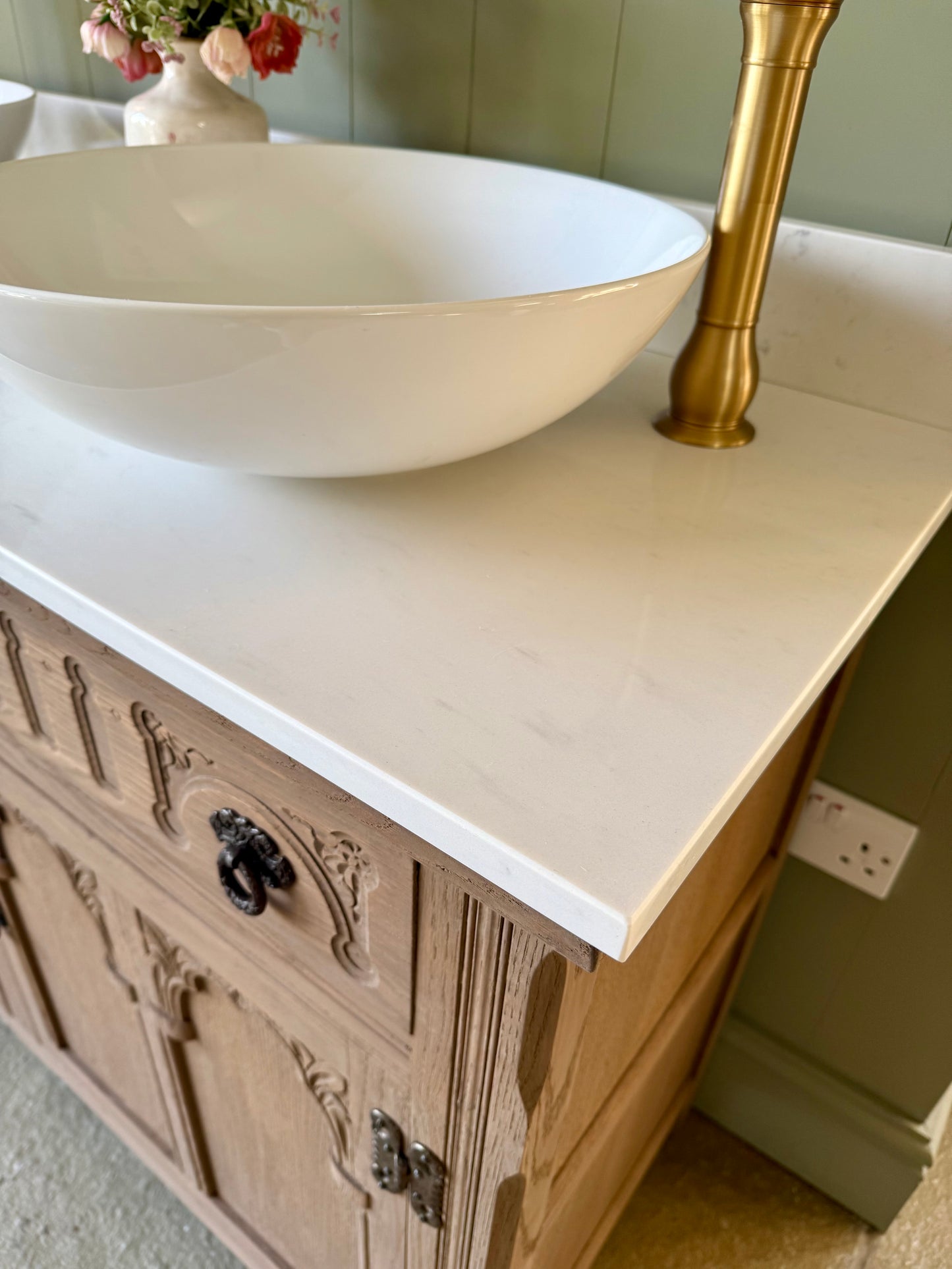 Beautiful Oak Vanity Sink, Carrara Quartz top, Upstand and two basins. (128 cm wide)