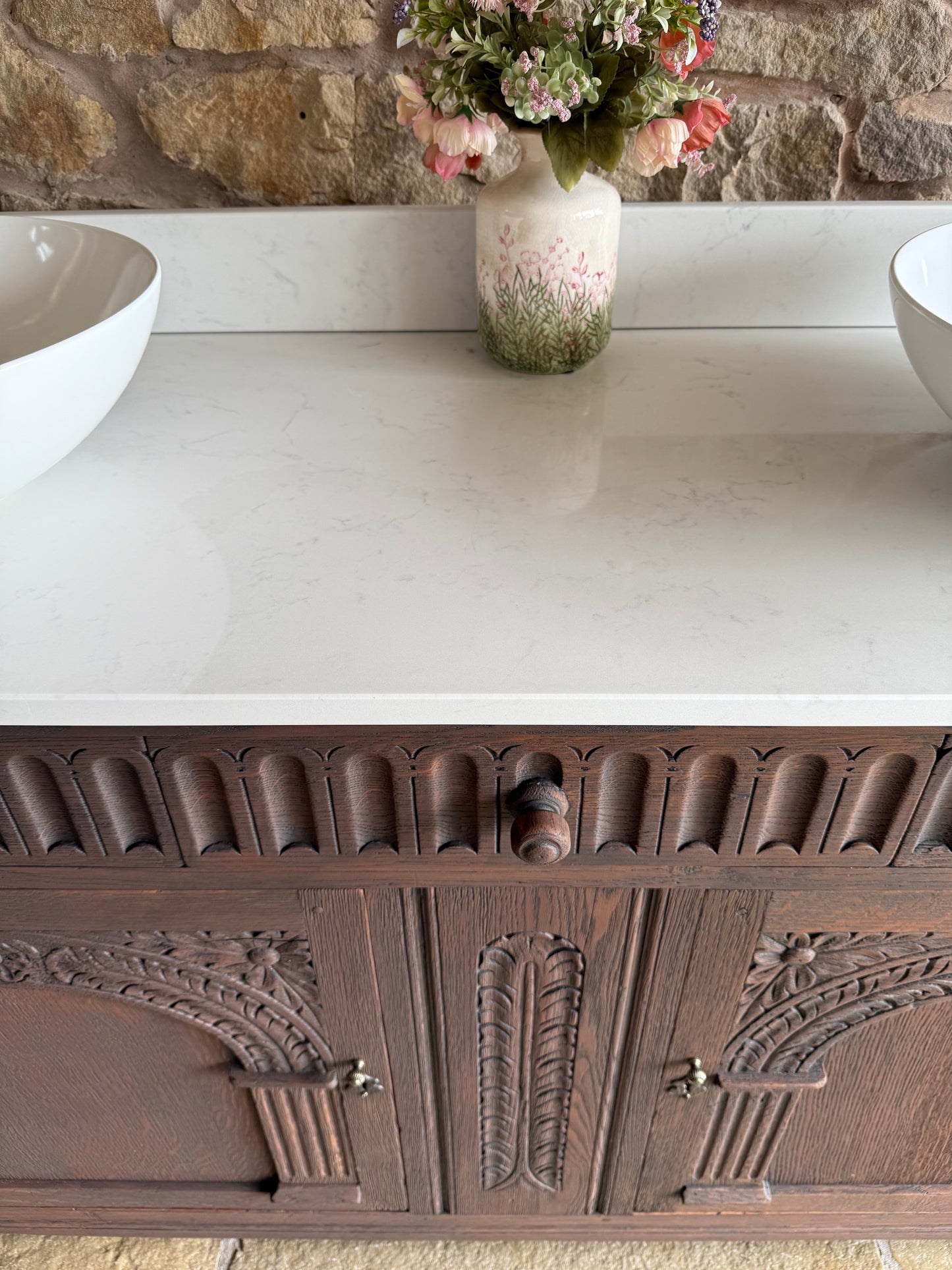 Vintage Vanity Sink Unit in a Classic Dark Oak, Quartz Top, Upstand and Two basins (155cm wide)