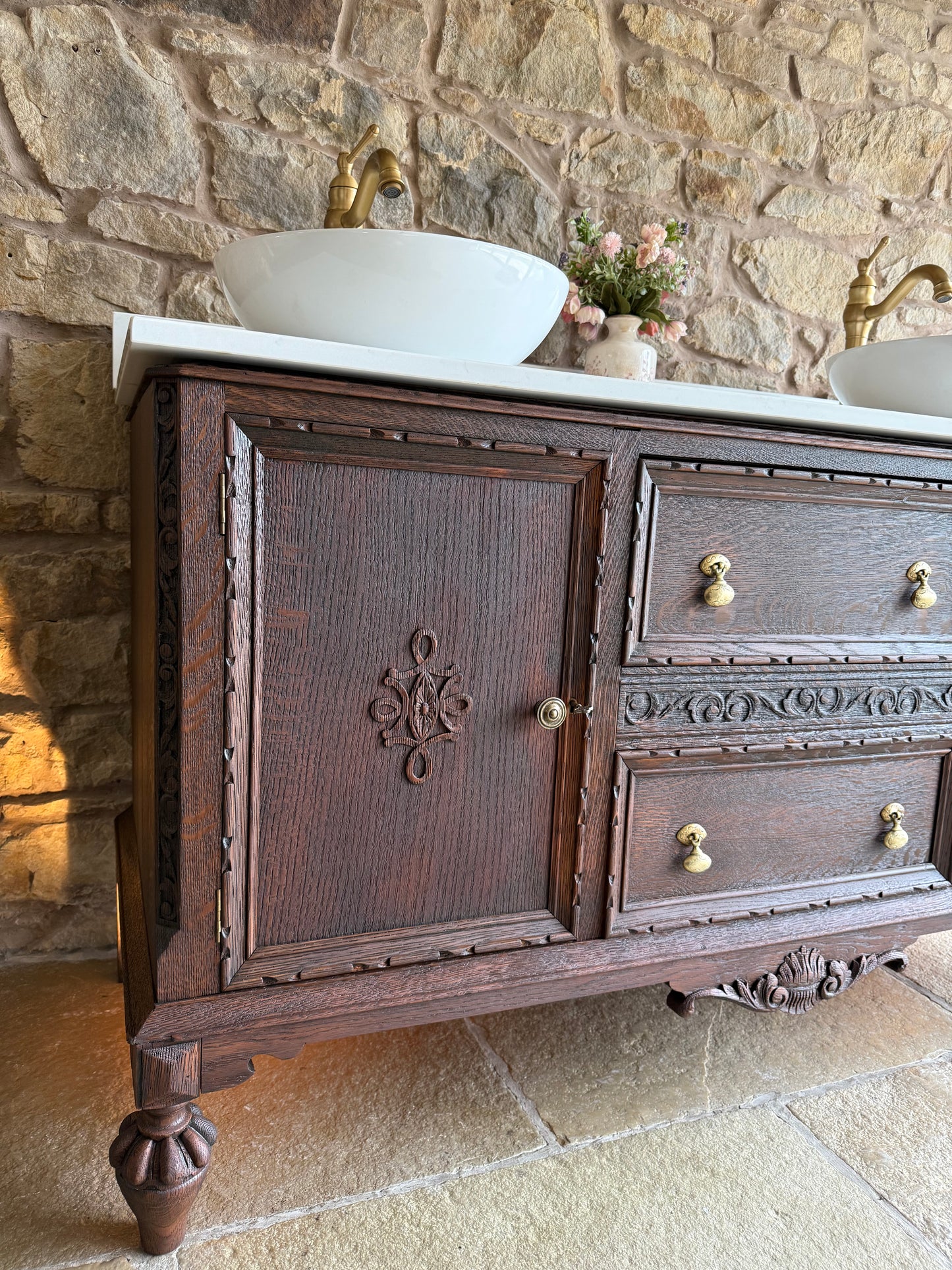 Beautiful Carved Oak Double Vanity Sink, Quartz Top, Upstand and two basins. (150.5cm)
